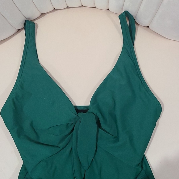 Antonio Melani Swimsuit - Picture 3 of 7